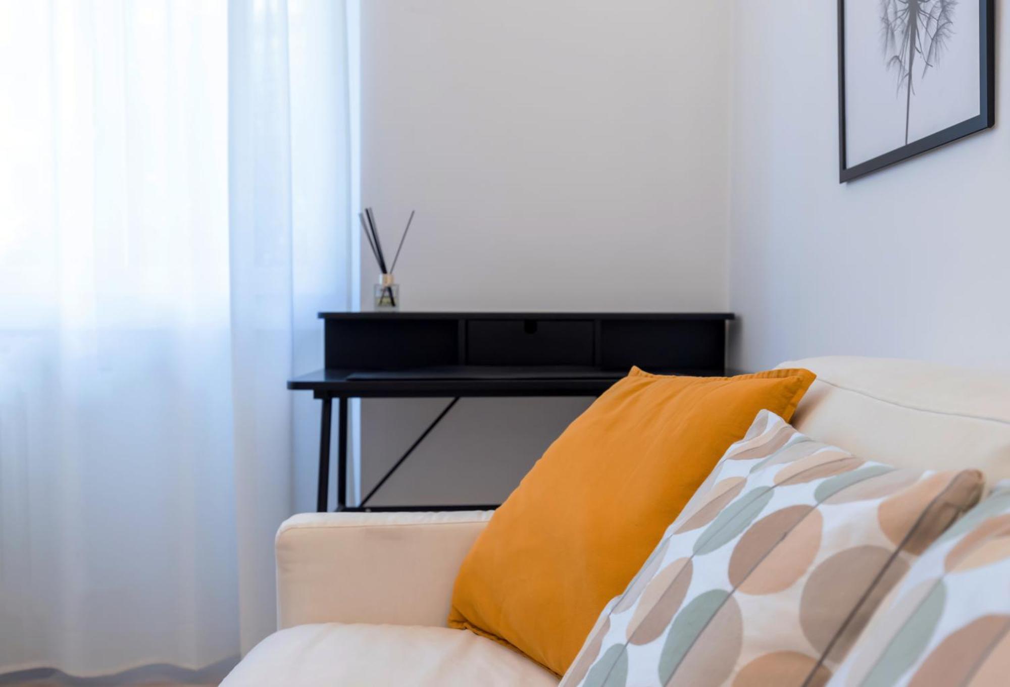 Apartamento Navigli Porta Genova Eleganza E Comfort Nel Cuore Di