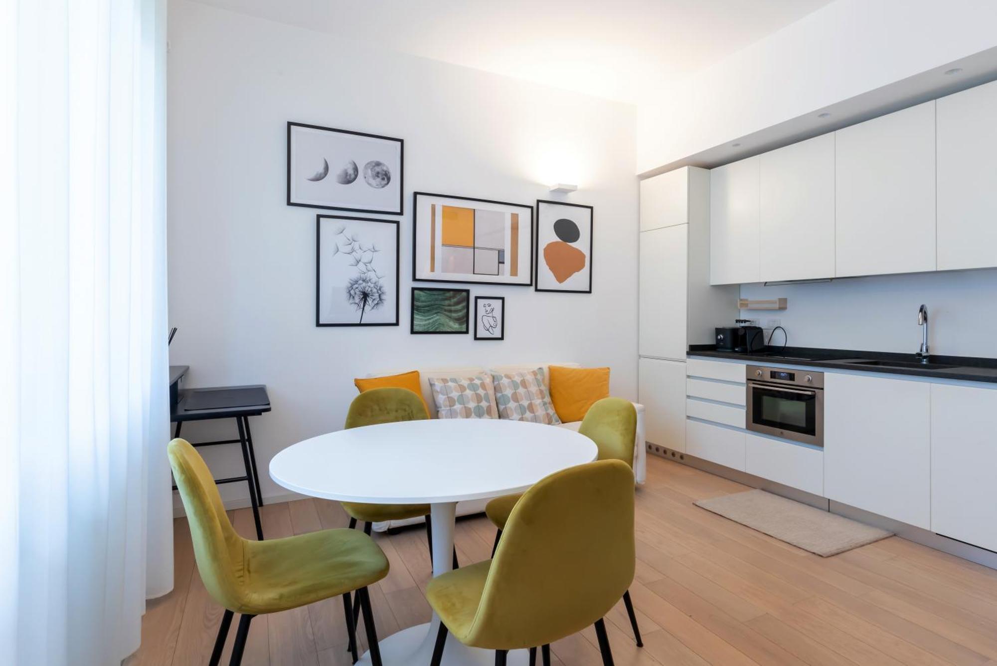 Navigli Porta Genova Eleganza E Comfort Nel Cuore Di Appartamento